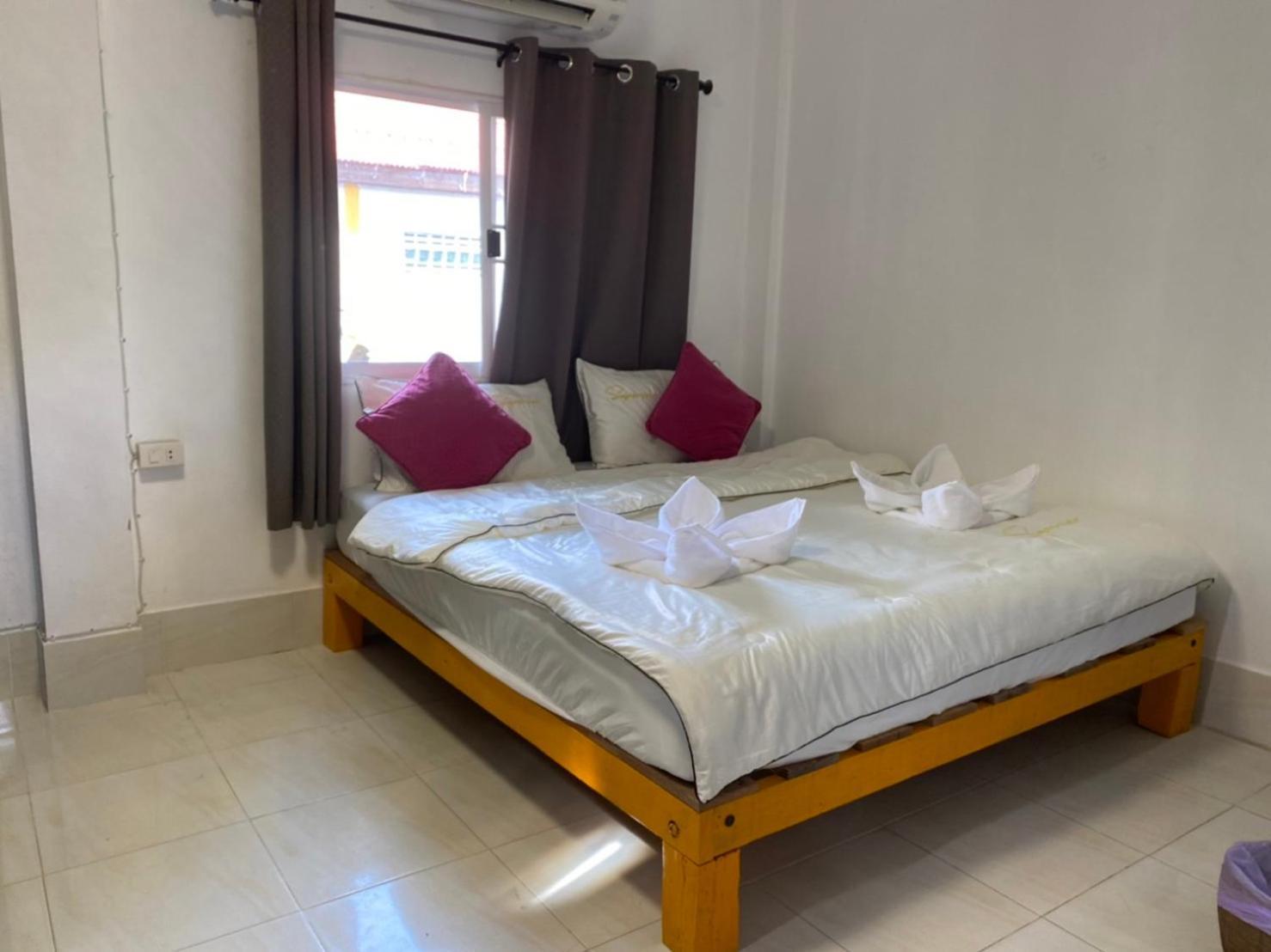 Hotel Miss Hong House Koh Samet Esterno foto