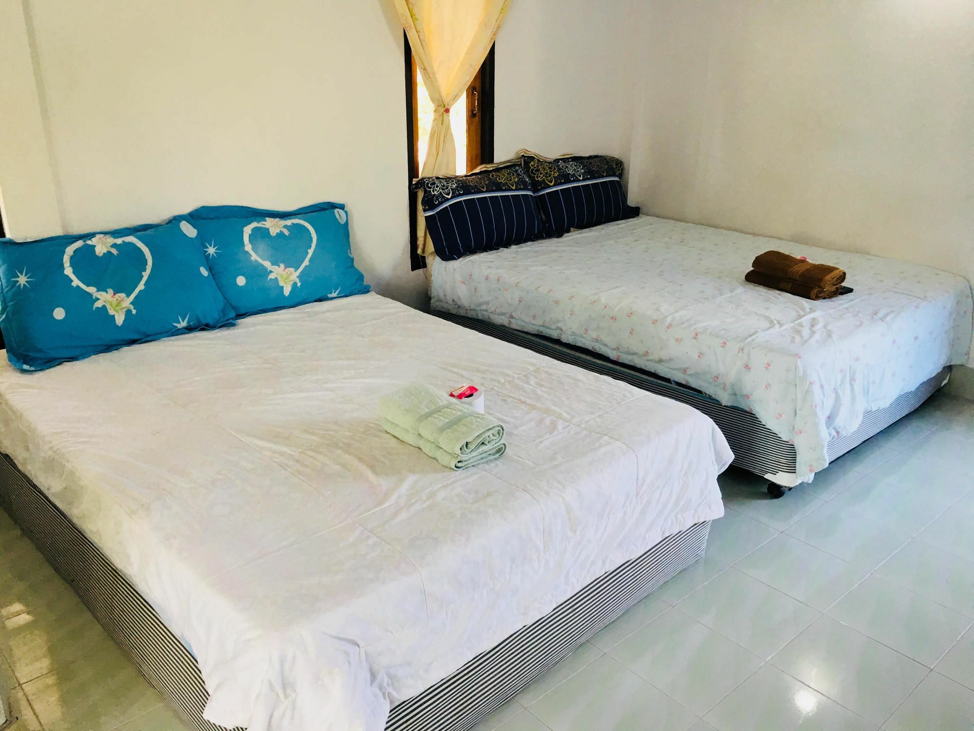 Hotel Miss Hong House Koh Samet Esterno foto